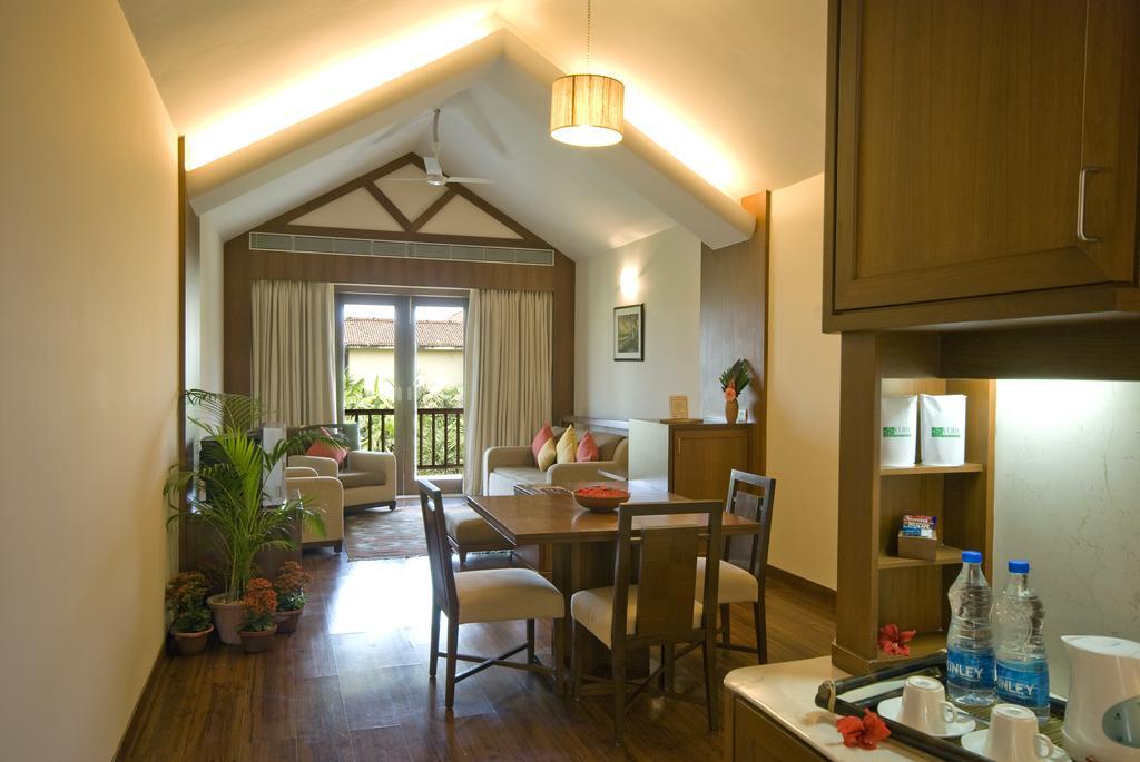 Vedic Village Spa Resort Kalkutta Kültér fotó